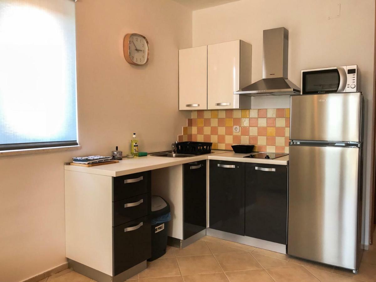 Mr. Hall Apartments Barbat na Rabu 외부 사진